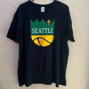 Seattle local brand tee size XL SuperSonics Colors